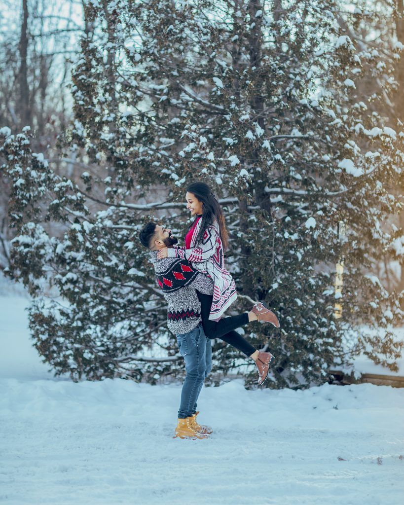 London Ontario couple photography couple photos engagement photos